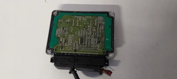 ECU Opel Vectra B OEM 24417194 - 2000 DTi image 3