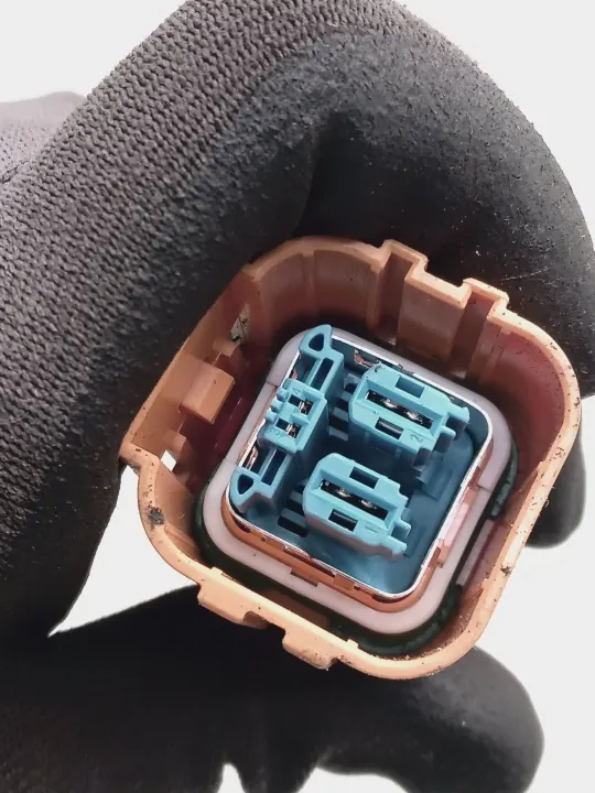 Polestar 2 korkeajännitekaapeli OEM 32340943 image 3