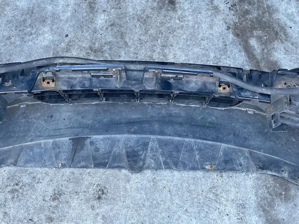 Volkswagen PASSAT B6 2007 Paraurti anteriore image 10