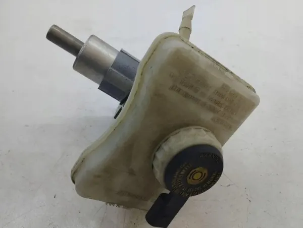 Cylindre de frein OEM 8K0611301 pour Audi A5 2007 image 2