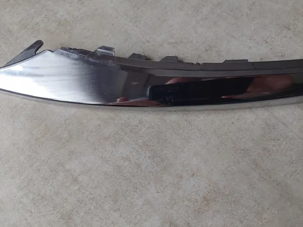 Acabamento de Para-choque - Grade Cromada - Esquerda - Mercedes S-Class W222 image 4