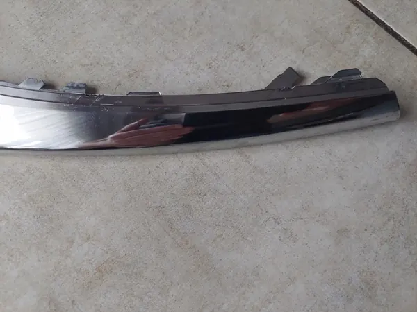 Acabamento de Para-choque - Grade Cromada - Esquerda - Mercedes S-Class W222 image 5