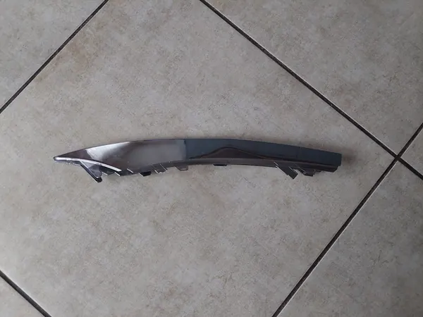 Acabamento de Para-choque - Grade Cromada - Esquerda - Mercedes S-Class W222 image 8