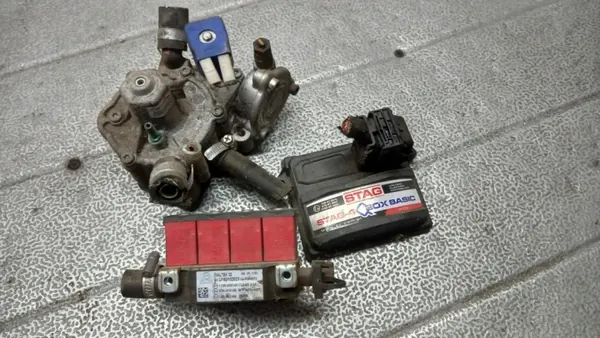 Daewoo Nubira LPG-kit OEM 01 - Gebruikt image 2