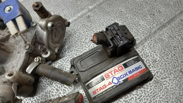 Daewoo Nubira LPG-kit OEM 01 - Gebruikt image 3