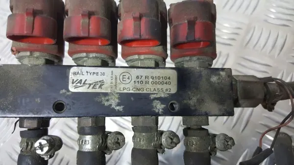 Injector GPL OEM 67R010104 para Chrysler Voyager image 4