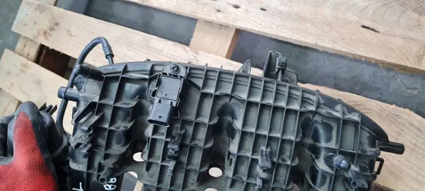 Audi Q5 2.0 TFSI Ansaugkrümmer 06L133201BB image 10