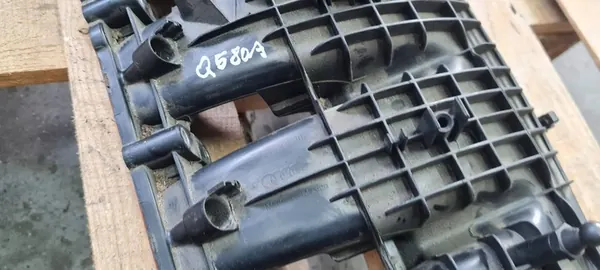 Audi Q5 2.0 TFSI Ansaugkrümmer 06L133201BB image 6