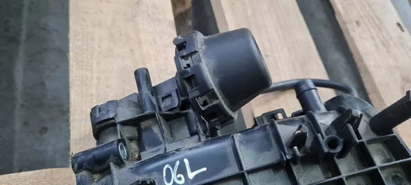 Audi Q5 2.0 TFSI Ansaugkrümmer 06L133201BB image 9