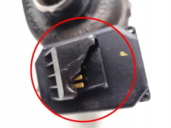 Hyundai i40 Turbo 1.7 CRDi Diesel 2015 Estate 28201-2A610 image 3