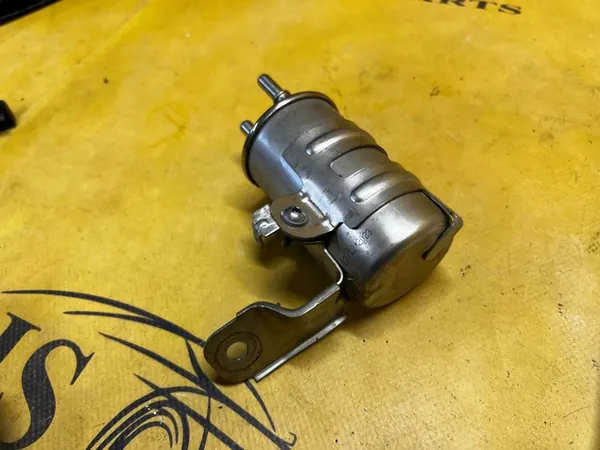 Filtre à carburant Ford Kuga MK3 Lift 2.5 Hybrid image 2