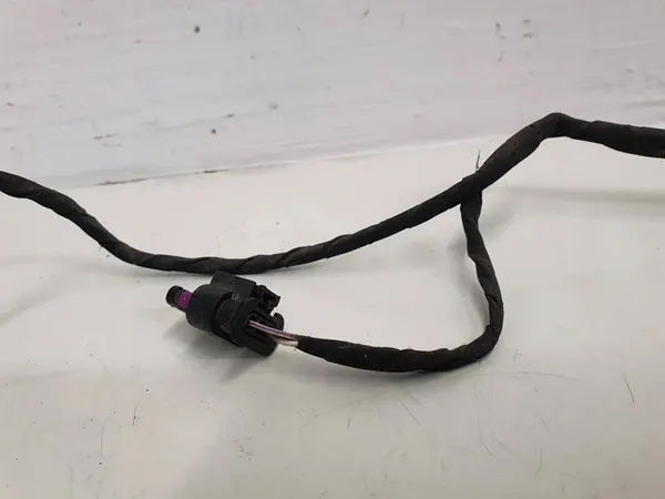 Seat Ateca 2024 Achterste parkeersensor bekabeling PDC OEM image 3