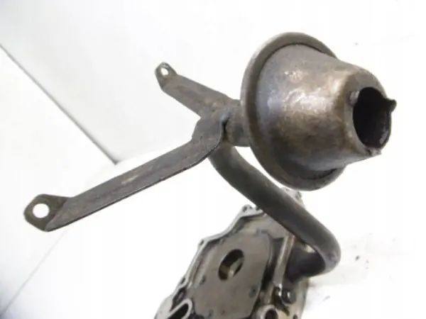 Bomba de óleo SEAT OEM 035115105B - Usada image 6