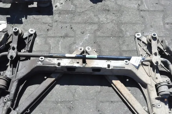 Braço suspensão dianteira Porsche 997341101 - Usado image 5