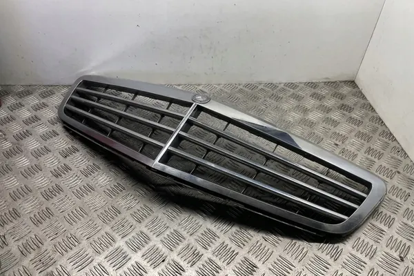 Parrilla MERCEDES-BENZ C T-MODEL (S204) 2009 A2048801483 image 10