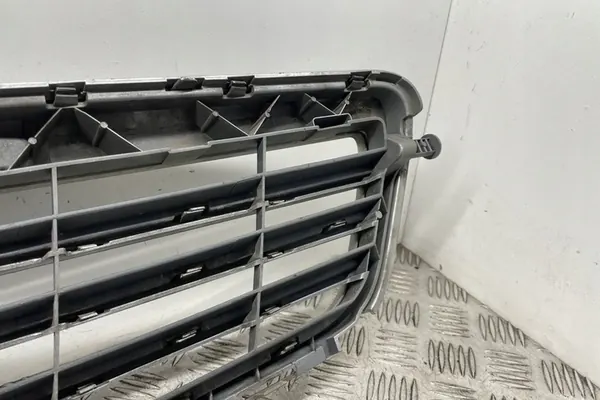 Parrilla MERCEDES-BENZ C T-MODEL (S204) 2009 A2048801483 image 8