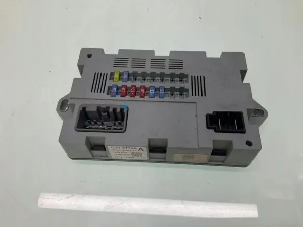 Comfortmodule OEM 73707551 voor Land Rover Discovery Sport image 2