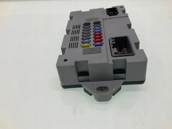 Comfortmodule OEM 73707551 voor Land Rover Discovery Sport image 3