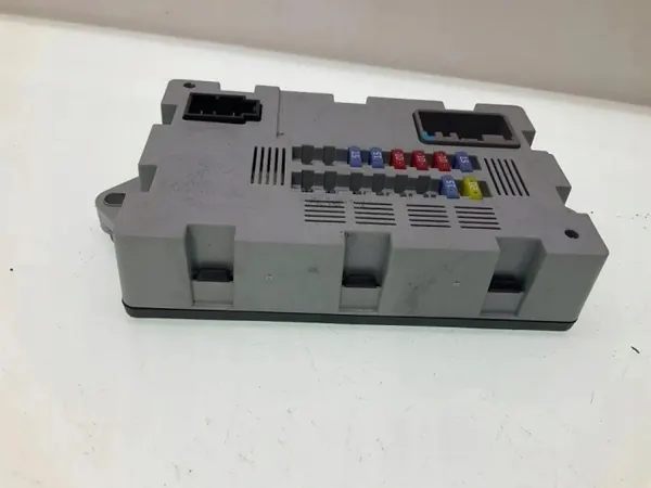Comfortmodule OEM 73707551 voor Land Rover Discovery Sport image 5