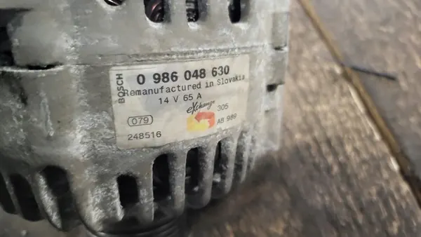 Vaihtovirtageneraattori Bosch 0 986 048 630 image 3