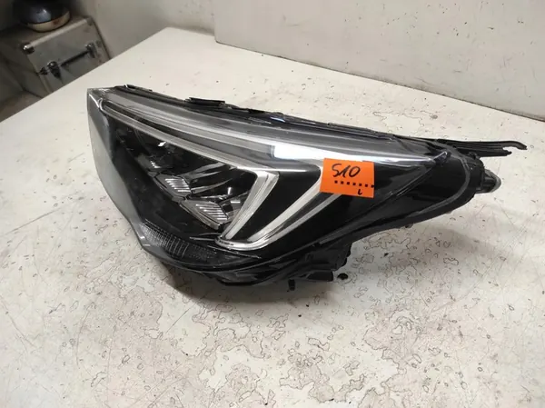 OPEL CROSSLAND X 17- VASEN ETULAMPPU FULL LED 39153538 image 4