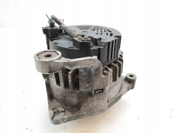 Dynamo 1.9 TDI Audi A4 I (1994-2001) B5 image 4