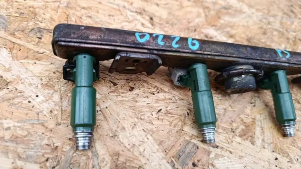 Ruiskuraide OEM 23250-22040 Toyota Avensis II 1.8:lle image 3