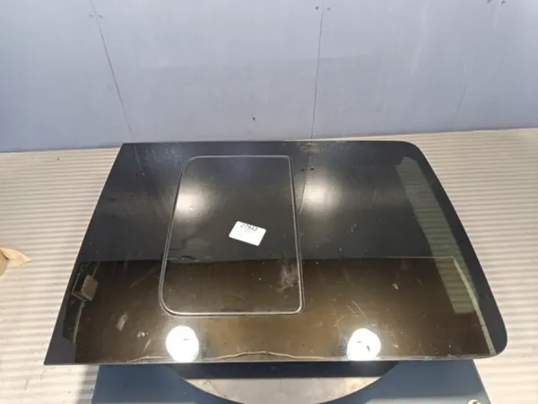 Skjutdörrsglas Höger Bak OEM Wrakowisko-27943- image 2