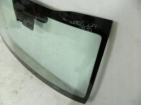 Para-brisa dianteiro OEM Kia Ceed Lift 21-25 com câmera image 5