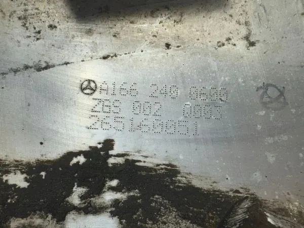 Mercedes GLS X166 Versnellingsbaksteun OEM A1662400600 image 3