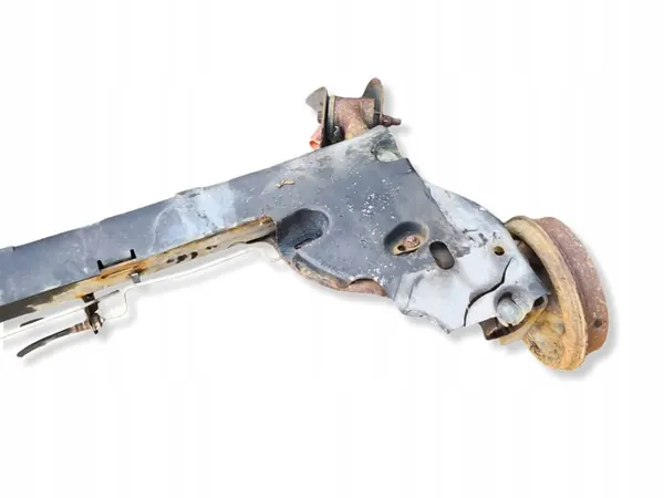 Hinterachsschwinge OEM 430000011R Dacia Sandero II image 7