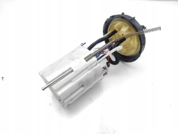 Mercedes-Benz Sprinter Bränslepump OEM 058020341N image 3