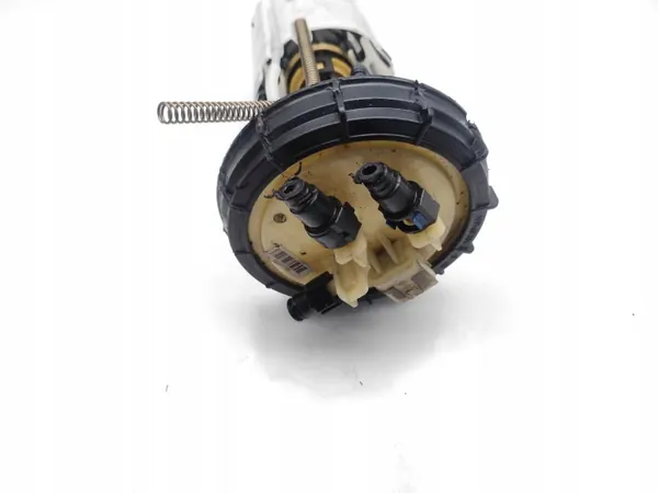 Mercedes-Benz Sprinter Bränslepump OEM 058020341N image 5