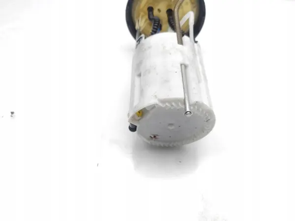 Mercedes-Benz Sprinter Bränslepump OEM 058020341N image 6