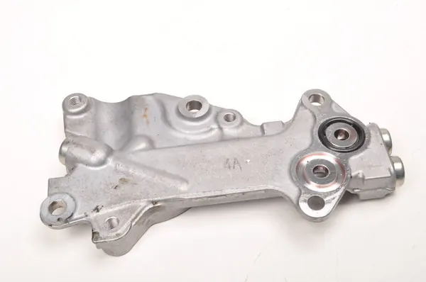 VOLVO XC60 II 2.0 T8 Base de Filtre à Huile image 3