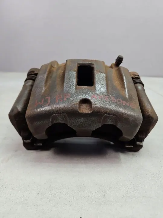 OEM Wj zacisk p.p ake komplet - Rechter voorremklauw image 3