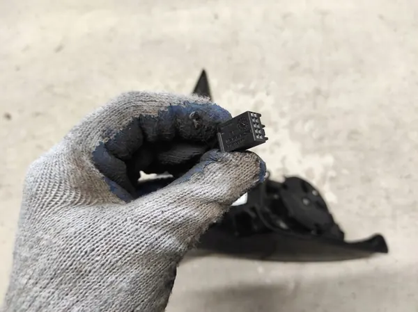 MERCEDES E COUPE W207 LIFT 13- Right Mirror 7PIN A2128100864 image 8