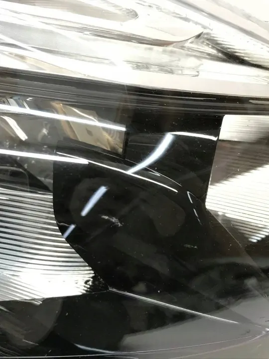 Oikea Etuvalo Renault Clio IV 16-19 OEM 26010204R image 7