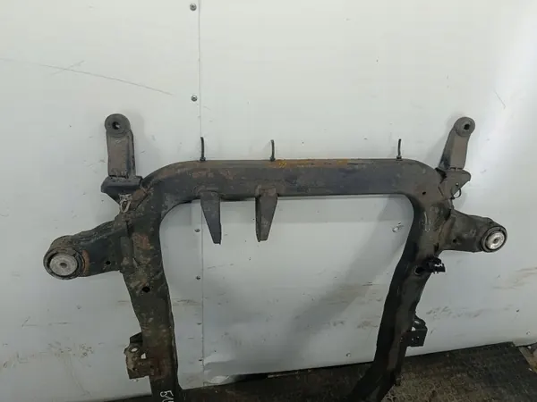 Framsubframe OEM WÓZEK,TRAWERS för Opel Vectra C FL image 3