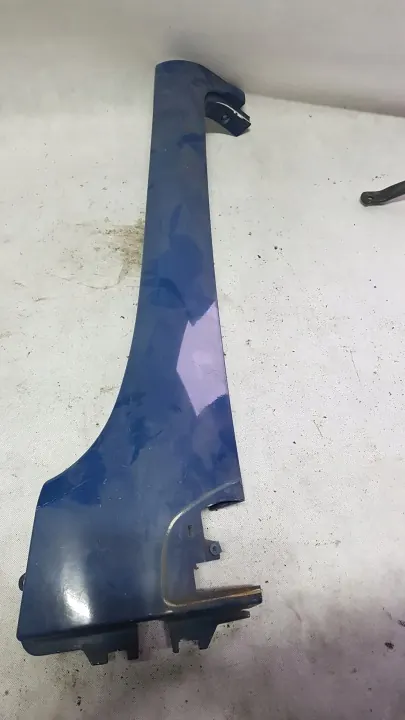 OEM 81624100115 Moldura pilar cabina esquerda MAN TGX image 2