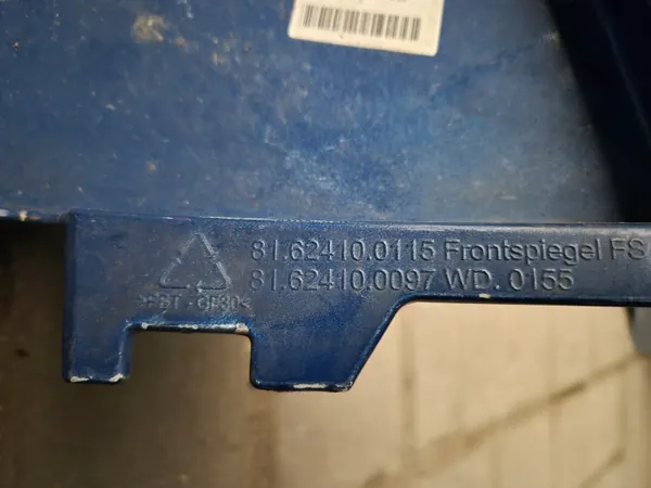 OEM 81624100115 Moldura pilar cabina esquerda MAN TGX image 4
