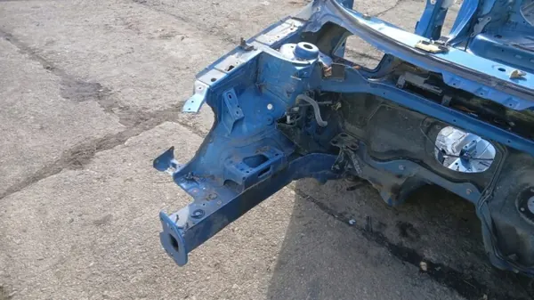 OEM LC5G Oikea etupitkäs VW Golf V 2003-2009 image 3
