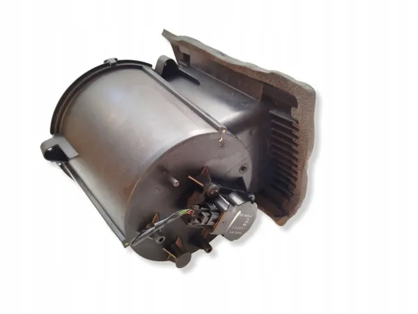 Lämmittimen Tuulettimen Kotelo OEM 3M5H19409C Ford Kuga MK1 image 4