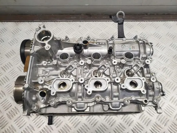 Culata Audi Q7 4M OEM 06M103470H Lado Derecho image 6