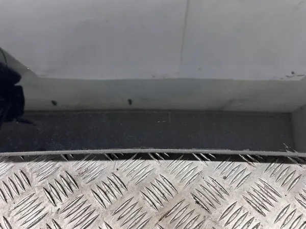 Tesla Model X Schiebedachglas rechte Seite OEM 103490300M image 9