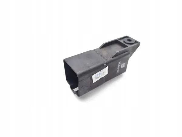 Chevrolet Captiva Relä / Esilämmitysmodule 2.0 D 4WD image 5