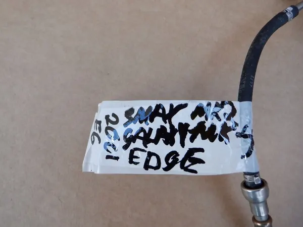 Válvula de vapor de combustível Ford OE E1G1-9T540-AD image 2