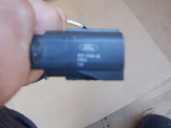 Válvula de vapor de combustível Ford OE E1G1-9T540-AD image 3