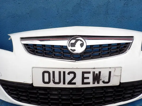 OPEL ASTRA J IV 09-12 Paraurti anteriore originale image 6