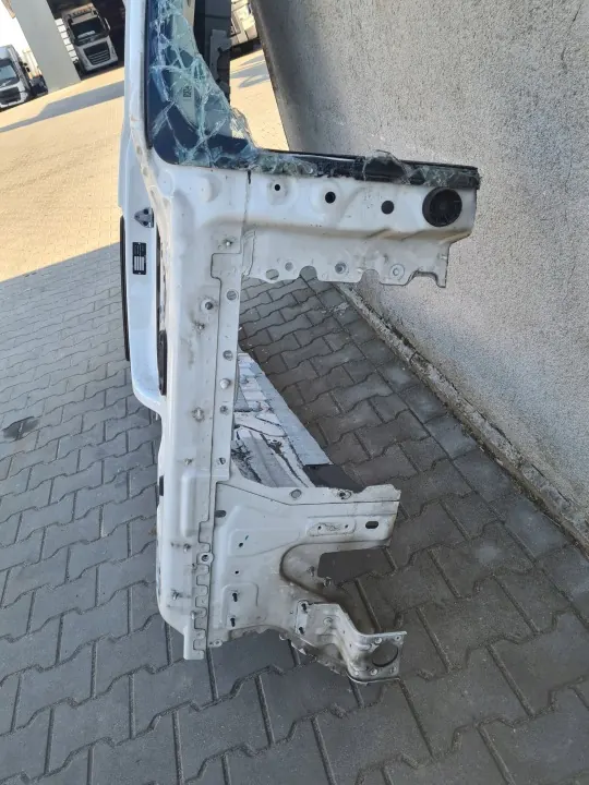 Pilar de quarto painel direito OEM para Volvo FH4 FH5 image 6